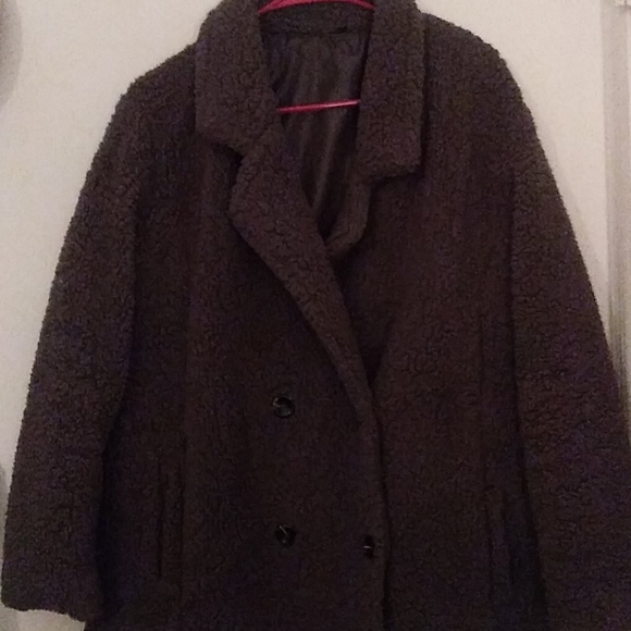 Fluffy pea coat - Picture 1 of 4